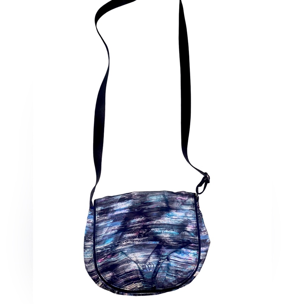 Ivivva Endless Play Crossbody Bag